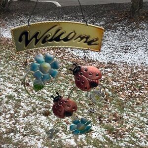 Welcome Sign with Ladybugs and Flowers